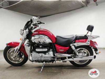 Мотоцикл TRIUMPH Rocket III 2005, Красный пробег 16829 с ПТС