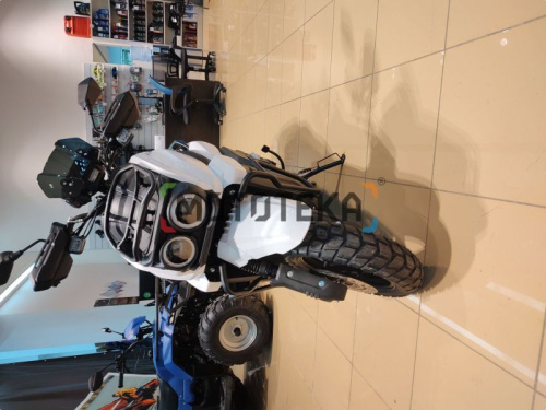Скутер TMBK TANK 50 (150) White фото 20 Скутер TMBK TANK 50 (150) White фото 20
