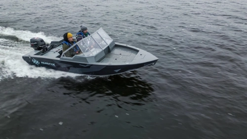 Лодка ПНД Navix (Навикс) C43 2 консоли фото 3 Лодка ПНД Navix (Навикс) C43 2 консоли фото 3