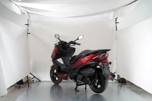 Скутер Vento (Венто) VMC Z1 TY300T-2E 276 см3 СЕРИЯ Т3000 MATT RED фото 9 Скутер Vento (Венто) VMC Z1 TY300T-2E 276 см3 СЕРИЯ Т3000 MATT RED фото 9