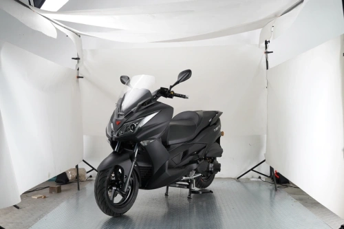 Скутер Vento (Венто) VMC Z1 TY300T-2E 276 см3 СЕРИЯ Т3000 BLACK фото 8 Скутер Vento (Венто) VMC Z1 TY300T-2E 276 см3 СЕРИЯ Т3000 BLACK фото 8