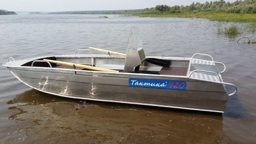 Лодка алюминиевая Тактика - 420 fish фото 3 Лодка алюминиевая Тактика - 420 fish фото 3