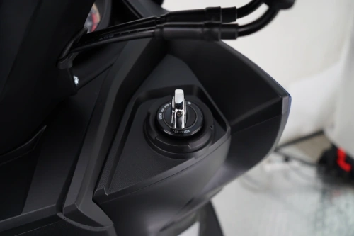 Скутер Vento (Венто) VMC Z1 TY300T-2E 276 см3 СЕРИЯ Т3000 BLACK фото 24 Скутер Vento (Венто) VMC Z1 TY300T-2E 276 см3 СЕРИЯ Т3000 BLACK фото 24