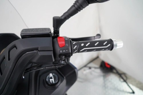 Скутер Vento (Венто) VMC Z1 TY300T-2E 276 см3 СЕРИЯ Т3000 BLACK фото 23 Скутер Vento (Венто) VMC Z1 TY300T-2E 276 см3 СЕРИЯ Т3000 BLACK фото 23